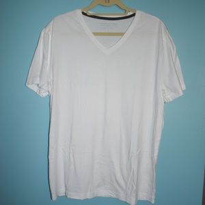Banana Republic V neck t-shirt